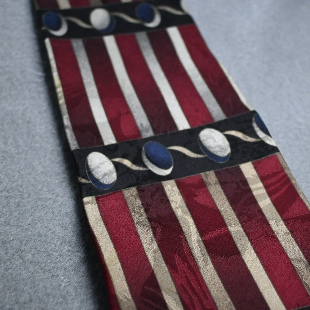 Monsieur Givenchy Mens Vintage Geometric Striped Silk Necktie OS Red Silver Gold